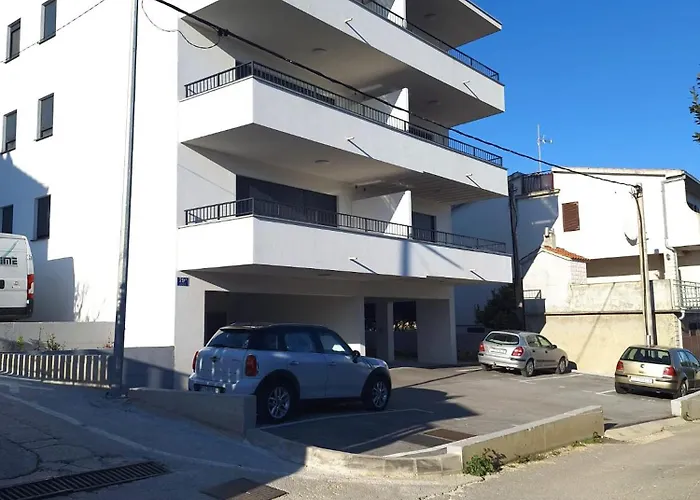 Lavel Appartement *